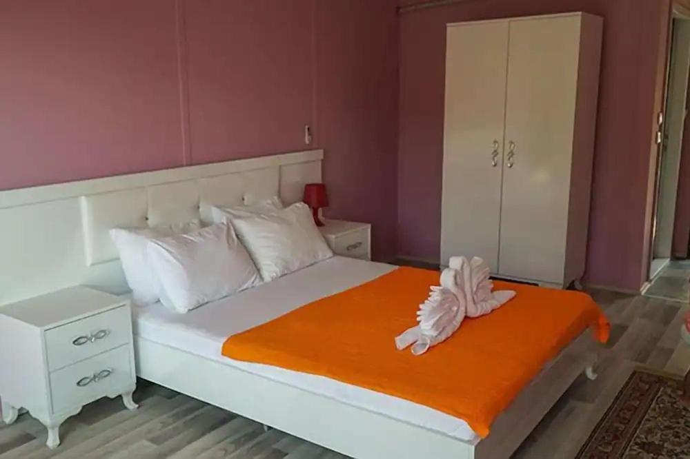 Onur Motel Faralya Fethiye Exterior foto