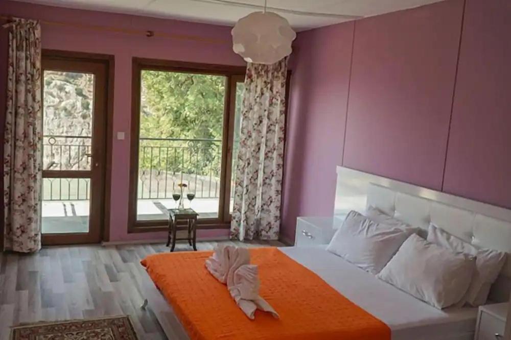 Onur Motel Faralya Fethiye Exterior foto